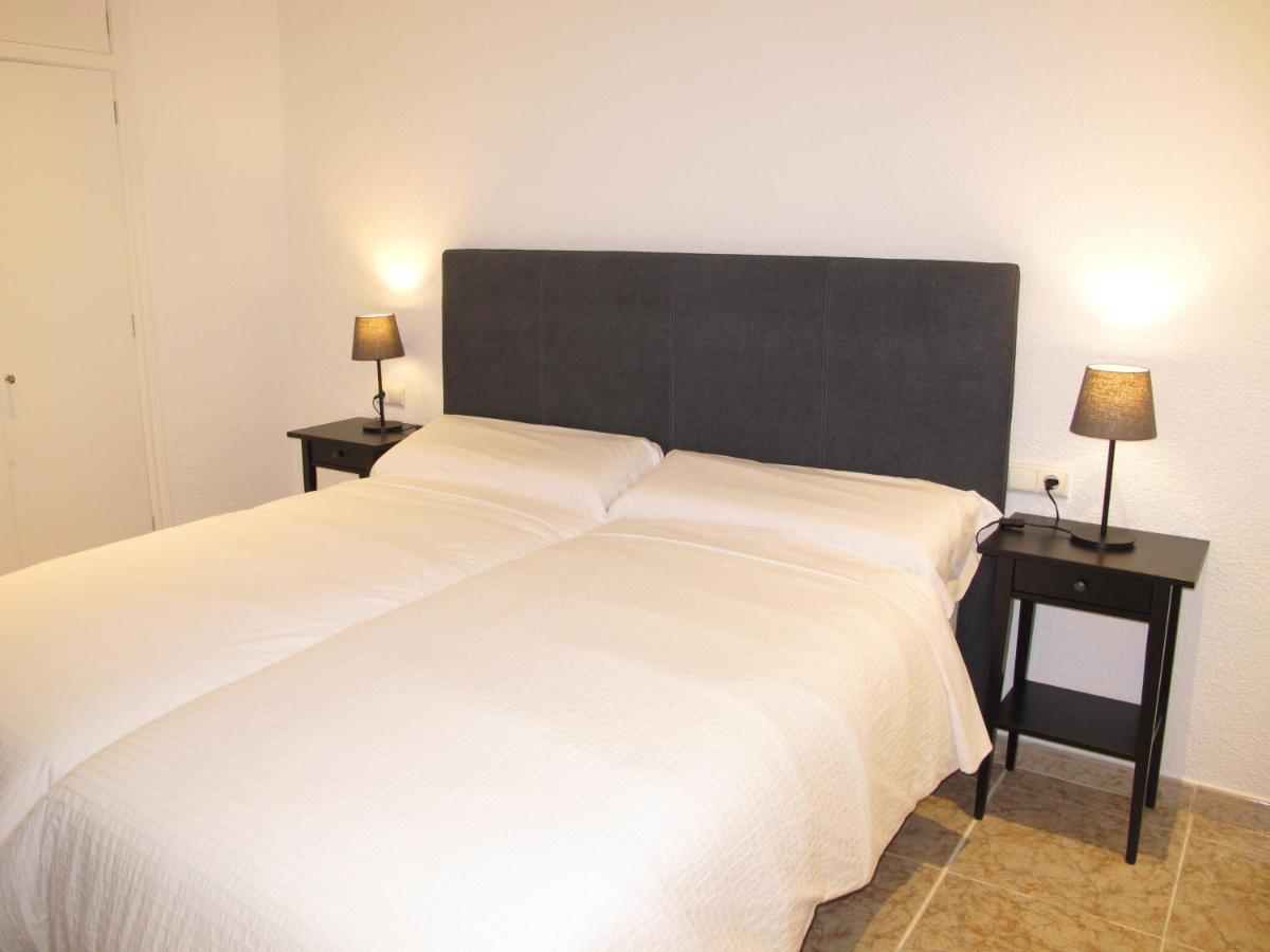 Apartamentos Romero Аликанте Екстериор снимка