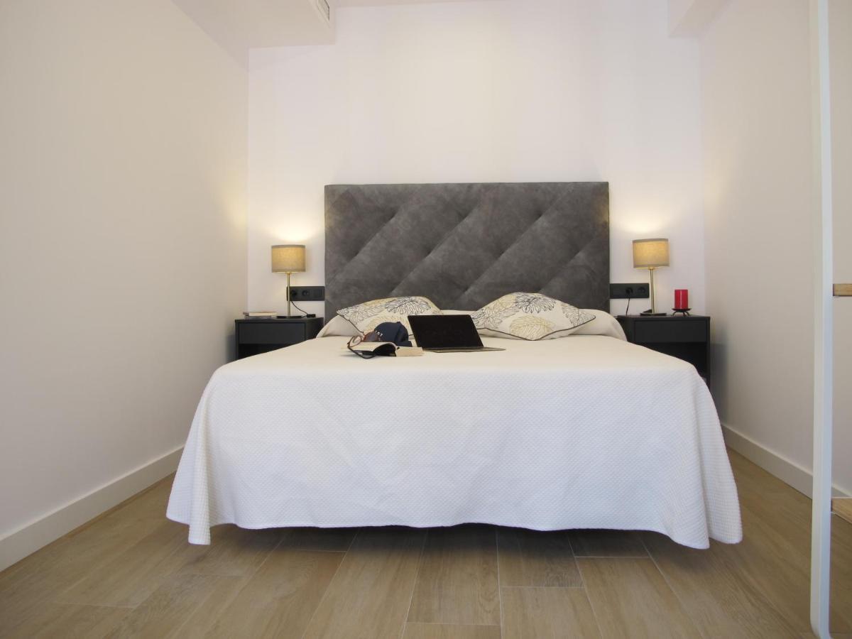 Apartamentos Romero Аликанте Екстериор снимка