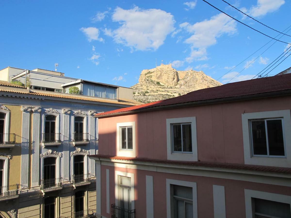 Apartamentos Romero Аликанте Екстериор снимка